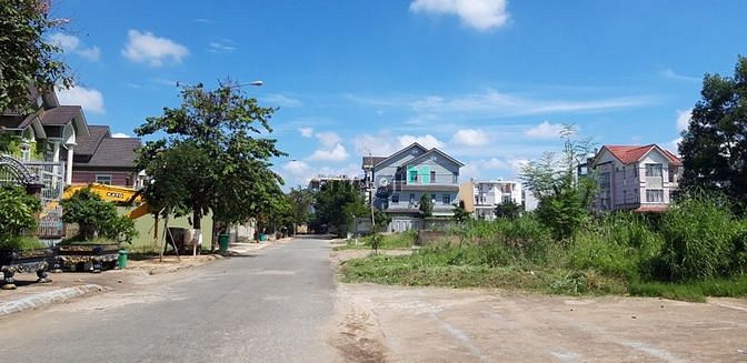 Hình ảnh Chính chủ sang lô đất lo lu gần chợ trường thạnh tp thủ đức TT 1ty7