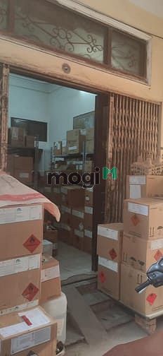 Hình ảnh Ngõ thông- gần phố- thoáng trước mát sau