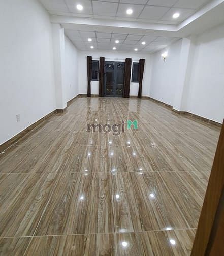 Hình ảnh Cho thuê nhà mặt tiền 87A Phạm Văn Hai, phường 3 Quận Tân Bình.