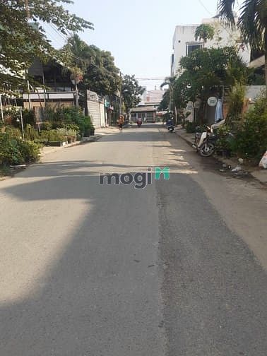 Hình ảnh Chủ gửi 80m2 tc/ 2.1 tỷ, đường trước nhà 20M, xã Phạm Văn Hai