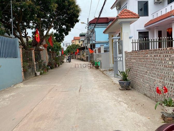 Hình ảnh Bán đất Trâu Quỳ, DT 30m, đường trước mặt 7m, ô đất cực hiếm