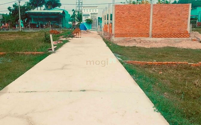Hình ảnh Bán lô đất 8x15m ngay ngã 3 mỹ hạnh, 200tr sổ sẵn