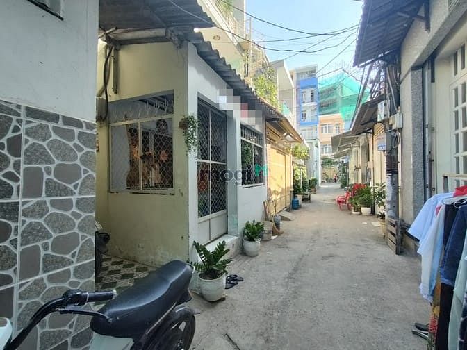 Hình ảnh Bán nhà hẻm Tám Danh, Phường 4, Quận 8. 67m2