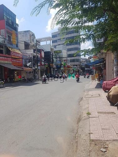 Hình ảnh Mặt tiền Lê Quang Định, P14, BT. 134m2 - Giá 28tỷ.