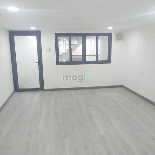 Hình ảnh Bán Nhà CMT8, Quận 10, 55m2, Giá chỉ 6.3 tỷ.