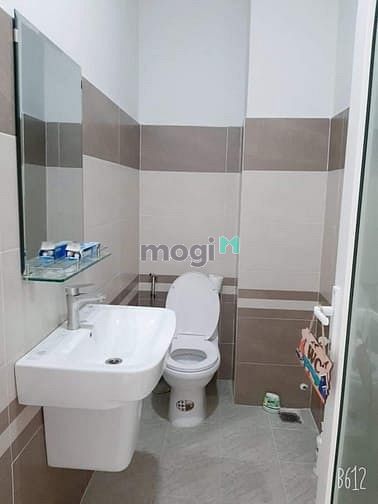 Hình ảnh Bán Nhà CMT8, 29m2, Giá chỉ 4.05 Tỷ.