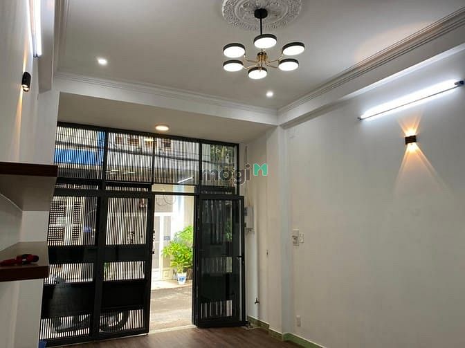 Hình ảnh Siêu phẩm Phan Văn Trị nhà 2 MT HXH chỉ còn 1 căn duy nhất Giá 6.2 tỷ