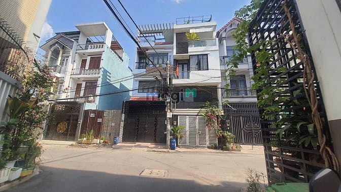 Hình ảnh Cần bán NHÀ 3 TẦNG - NƠ TRANG LONG - 4.5Tỷ.