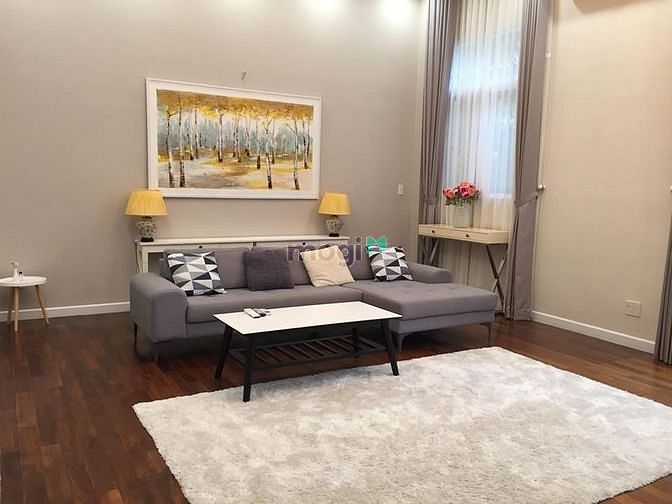 Hình ảnh Biệt Thự Xuân Thủy 400m2 - Sần 2 Lầu - Giá Thuê 3500$/Tháng
