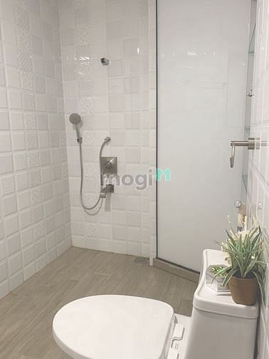 Hình ảnh Cần cho thuê CC Kingtons Residence, PN, 80m2, 2PN, giá 15tr