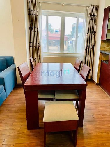 Hình ảnh Cho thuê chung cư full đồ view hồ tây có ban công lớn đẹp nhất Ba Đình