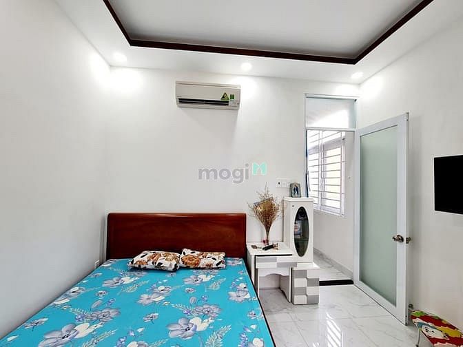 Hình ảnh Nhà Mới, Đẹp, Hẻm Xe Hơi, Gần Big C Quận 7, Chỉ 4,9 Tỷ