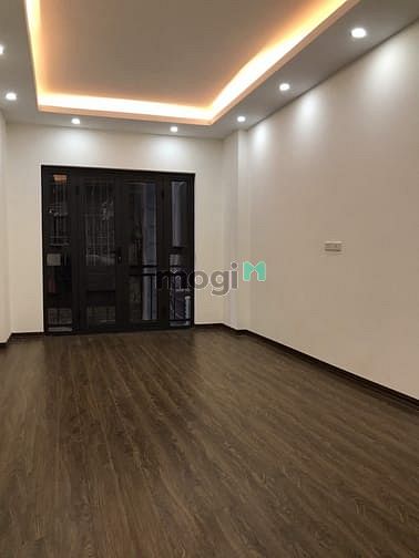 Hình ảnh bán nhà ôtô đỗ cách 20m mặt ngõ 1 Khâm Thiên, Đống Đa. DT35m2x5T đẹp