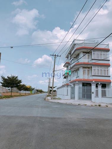 Hình ảnh VIB hỗ trợ thanh lý 1 số nền đất