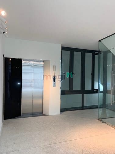 Hình ảnh Toà nhà văn phòng MT Lạc Long Quân 24 tỷ - 100 m² Tân Bình
