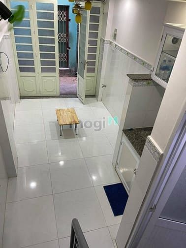 Hình ảnh bán nhà RẺ , lạc long Quân, Bình Tân chỉ 2.5 tỷ , 3 Tầng
