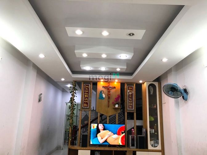 Hình ảnh Nhà 4 tầng BTCT, Cộng Hòa - Tân Bình 4.2 x 14 chỉ hơn 9 tỷ.