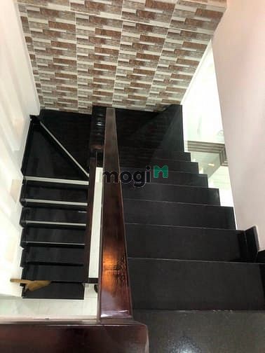 Hình ảnh Bán nhà gần chợ gach ông quận 8