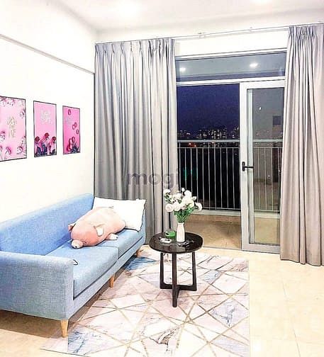 Hình ảnh Cho thuê căn 2PN Luxgarden, có máy lạnh- rèm cửa 7tr, nội thất 7.5tr