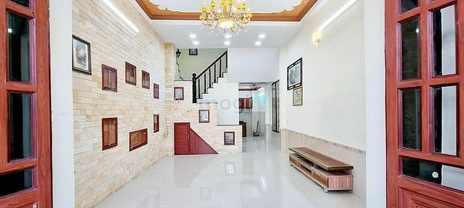 Hình ảnh Chủ cần bán gấp nhà hẻm xe hơi, Bình Trị Đông, Bình Tân