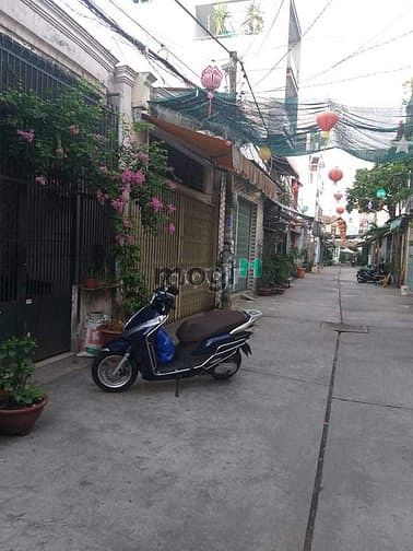 Hình ảnh Nhà HXT thông đường số 5 (4x12) trệt lửng 3.9 tỷ