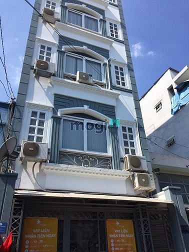 Hình ảnh Cho thuê nhà HXH 32A Hai Bà Trưng, Quận 1