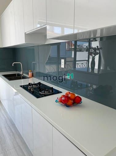 Hình ảnh cho thuê nhà mới 100% nội thất cao cấp 5.5x20 4 lầu