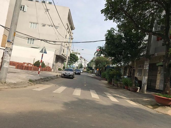 Hình ảnh Bán nền đất 200m2 mặt tiền đường số 7 Tên Lửa, gần AEON Bình Tân ,