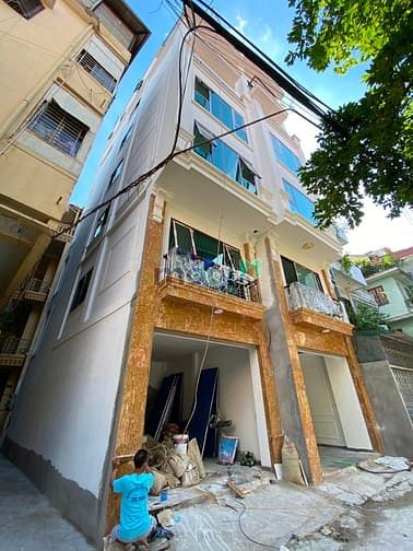 Hình ảnh Bán mảnh đất  Phạm Ngọc Thạch, 40m2,Mt 4.22m, giá 5.5 tỷ