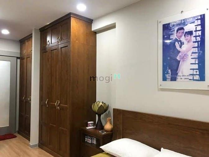 Hình ảnh #Cần Cho Thuê 3PN Gold view Q4