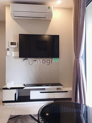 Hình ảnh Siêu phẩm cho thuê The GoldView Q4