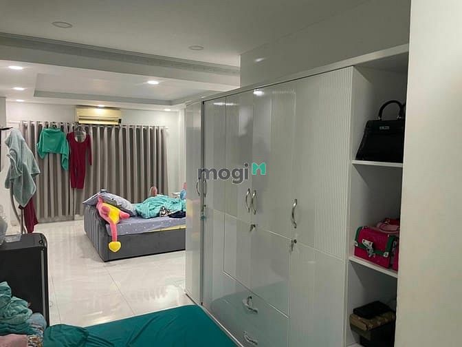 Hình ảnh Bán nhà hẻm đường Đặng Chất, phường 2, quận 8.