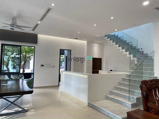 Hình ảnh Biệt thự đơn lập Vinhomes Central Park Tân Cảng, 320m2, 4 tầng, 130 tỷ