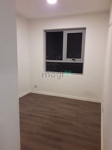 Hình ảnh Cho thuê căn 2PN Luxgarden, nhà trống giấ 6tr5 ( Chỉ có 1 căn)