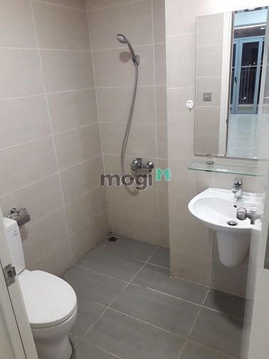 Hình ảnh Cho thuê căn 2PN Luxgarden, nhà trống giấ 6tr5 ( Chỉ có 1 căn)