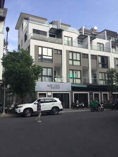 Hình ảnh Cho thuê nhà Mới 234A Trần Hưng Đạo, Quận 1
