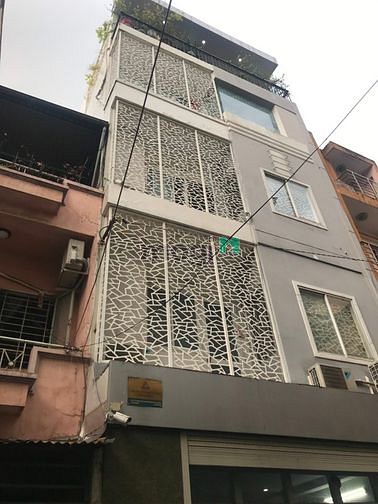 Hình ảnh Cho thuê nhà hẻm xe hơi 148/8A Lý Tự Trọng, Quận 1
