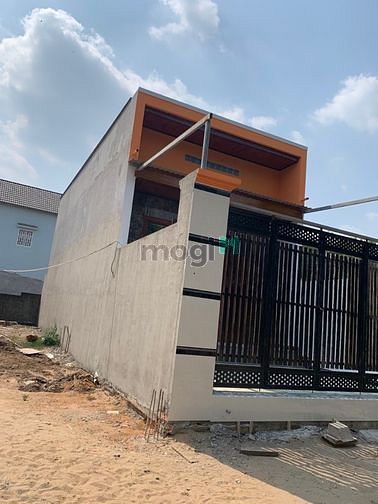 Hình ảnh Mặt tiền Bùi Thị Điệt - kế UBND xã Phạm Văn Cội, Khu VinGroup