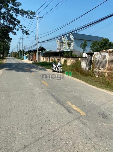 Hình ảnh Mặt tiền Bùi Thị Điệt - kế UBND xã Phạm Văn Cội, Khu VinGroup