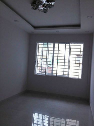 Hình ảnh Bán nhà hẻm xe hơi đường Huỳnh Tấn Phát