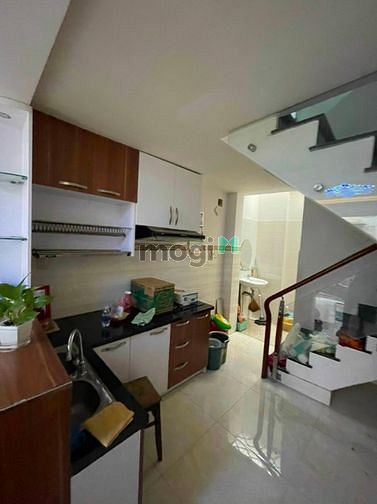 Hình ảnh Bán nhà hẻm xe hơi đường Huỳnh Tấn Phát