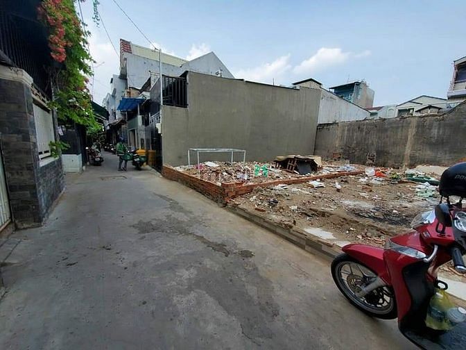 Hình ảnh Đất vuông vức, hẻm xe hơi thông thoáng gần Cân Nhơn Hoà đi vô,shr