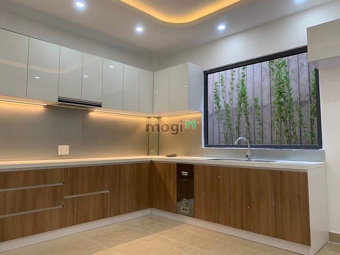 Hình ảnh Nhà HXH Phan Xích Long, P7, (6x10m vuông vức), nhà 4 lầu cao cấp mới