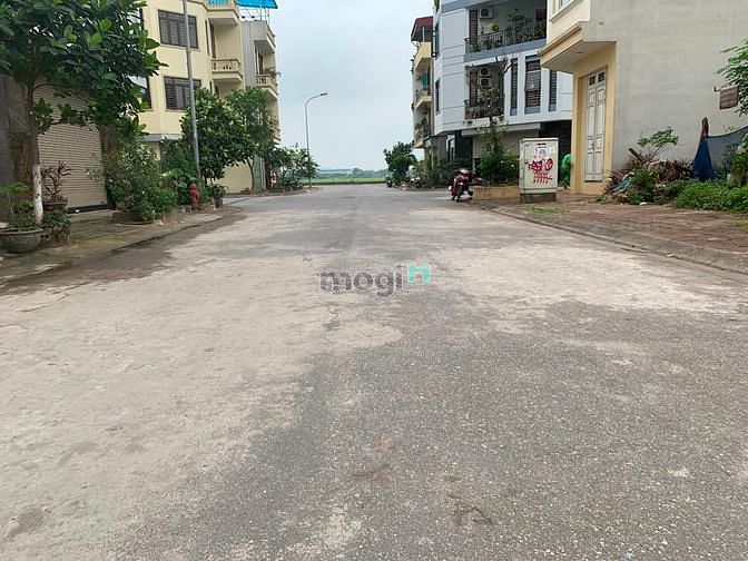 Hình ảnh Bán đất TĐC Giang Biên, view Vườn hoa, trục đường chính