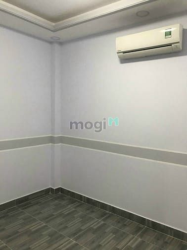 Hình ảnh Chính chủ cần bán gấp nhà đ.Phú Thuận Q7