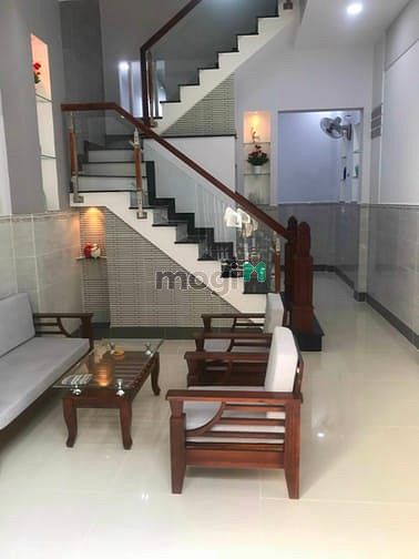Hình ảnh Chính chủ cần bán gấp nhà đ.Phú Thuận Q7