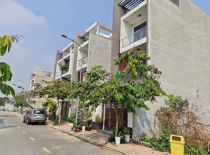 Hình ảnh Bán gấp đất đường Nguyễn Tư Giản, P12, Gò Vấp, KDC sầm uất, gần chợ,
