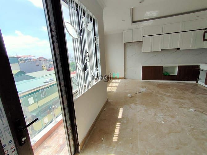 Hình ảnh Bán đất Phạm Ngọc Thạch,40m2, Mt 4.2 ô tô cách 30m 5.5 tỷ