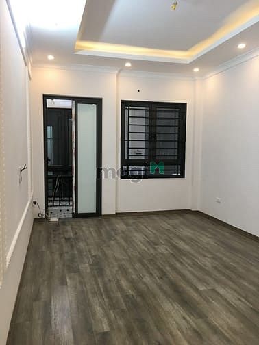 Hình ảnh Bán nhà quận Đống Đa, mới đẹp, gần phố chính, khu Thái Hà, Hồ Hoàng Cầ
