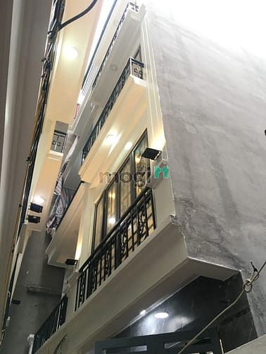 Hình ảnh Bán nhà quận Đống Đa, mới đẹp, gần phố chính, khu Thái Hà, Hồ Hoàng Cầ